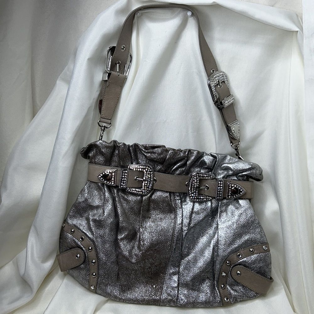 Charm and Luck Silver Shoulderbag